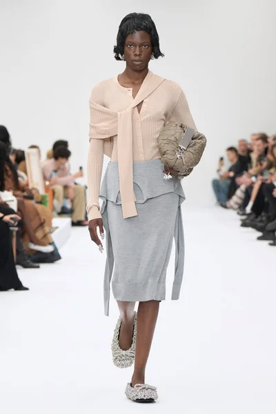 Look 4